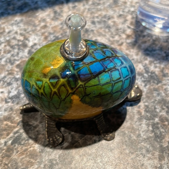 Coco lampe. Original packaging available.  Hand painted duck egg on turtle base - Picture 6 of 11